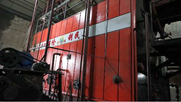 燃煤改秸稈直燃鍋爐供暖，燃料成本省一半