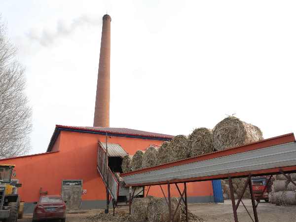 吉林?。汗膭?lì)秸稈打捆直燃供熱項(xiàng)目，打造“零碳”供熱鄉(xiāng)鎮(zhèn)